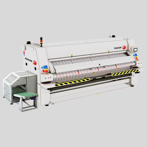 Compact flatwork ironer Phoenix
